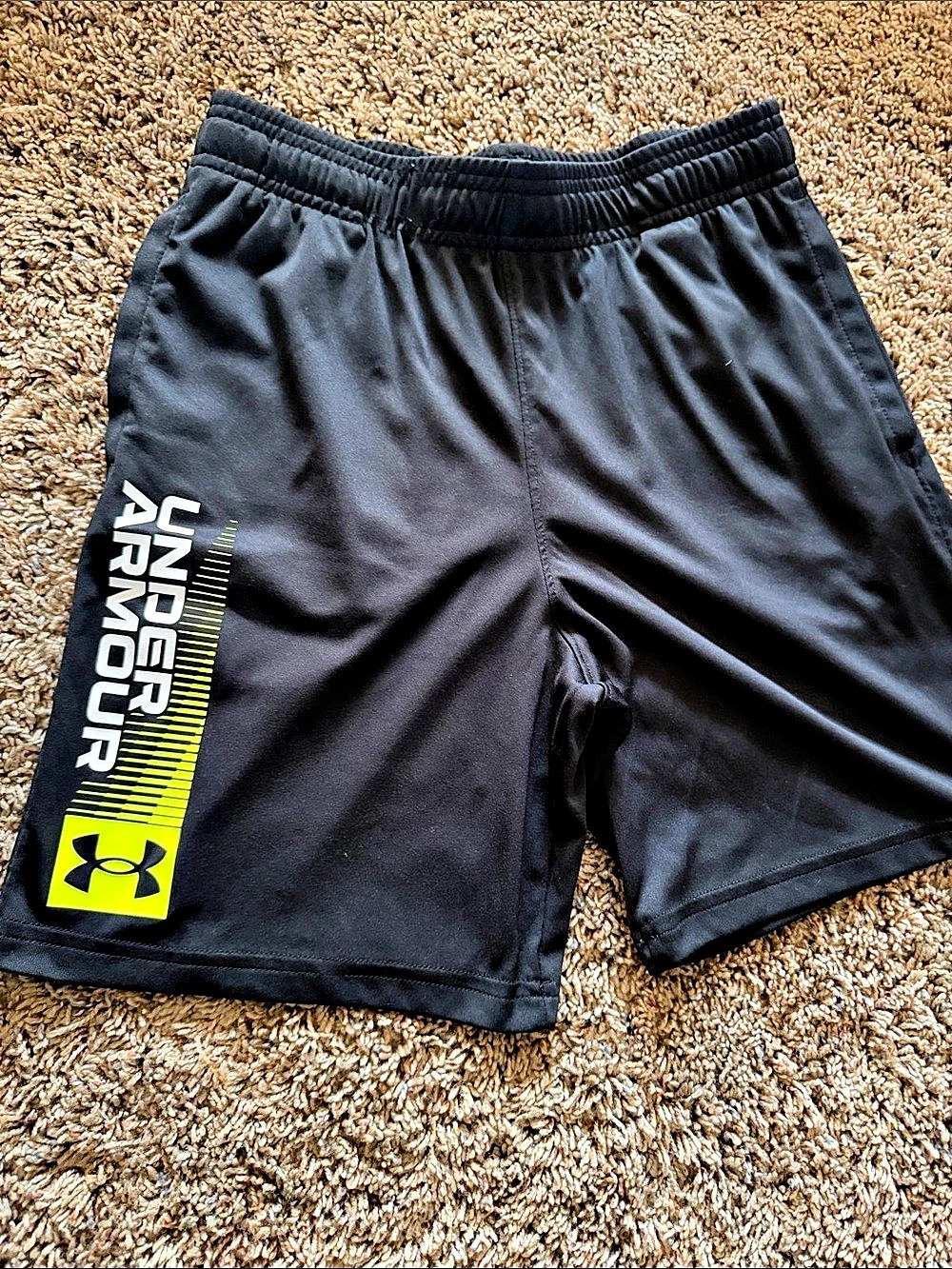 Under Armour UA Tech Big Logo Shorts Black Boys Large